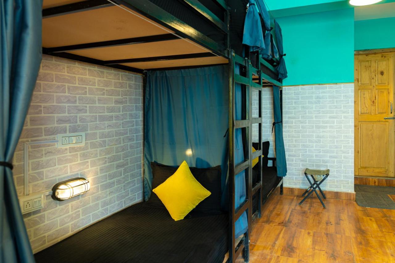 Whoopers Hostel Manali Dış mekan fotoğraf