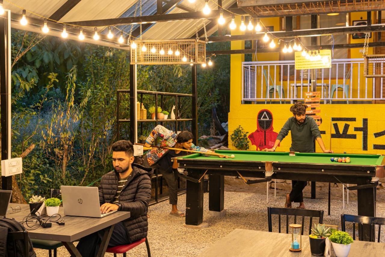 Whoopers Hostel Manali Dış mekan fotoğraf