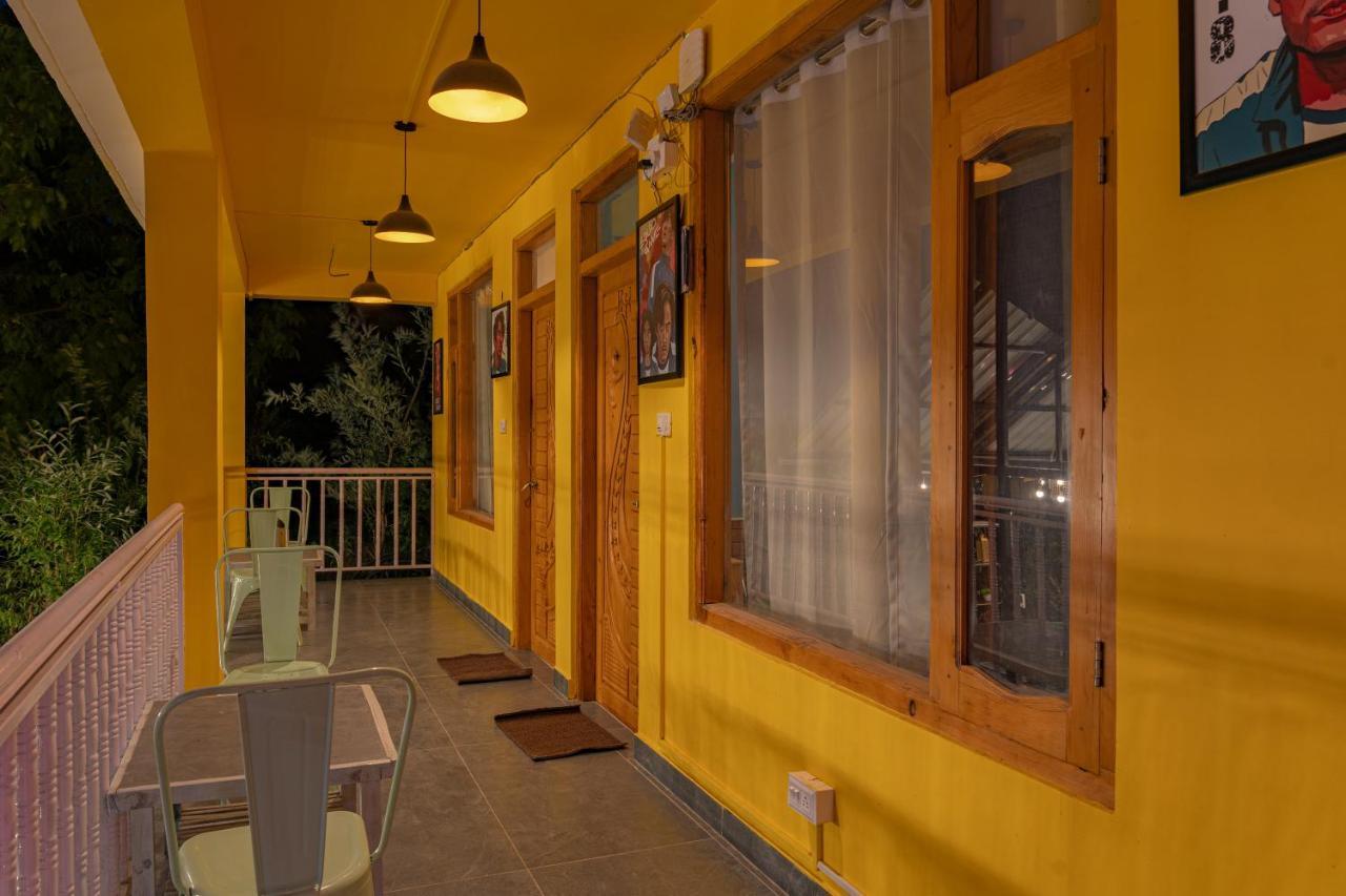 Whoopers Hostel Manali Dış mekan fotoğraf