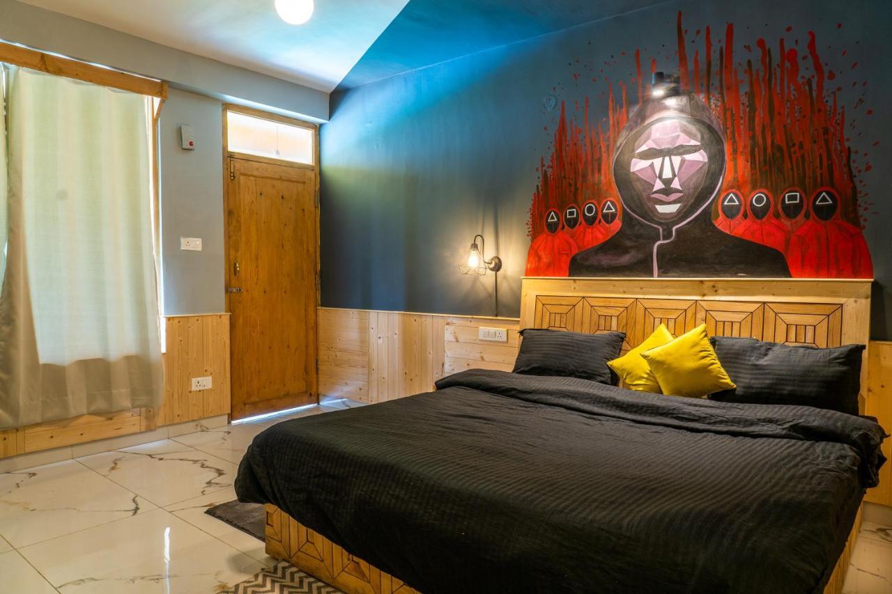 Whoopers Hostel Manali Dış mekan fotoğraf