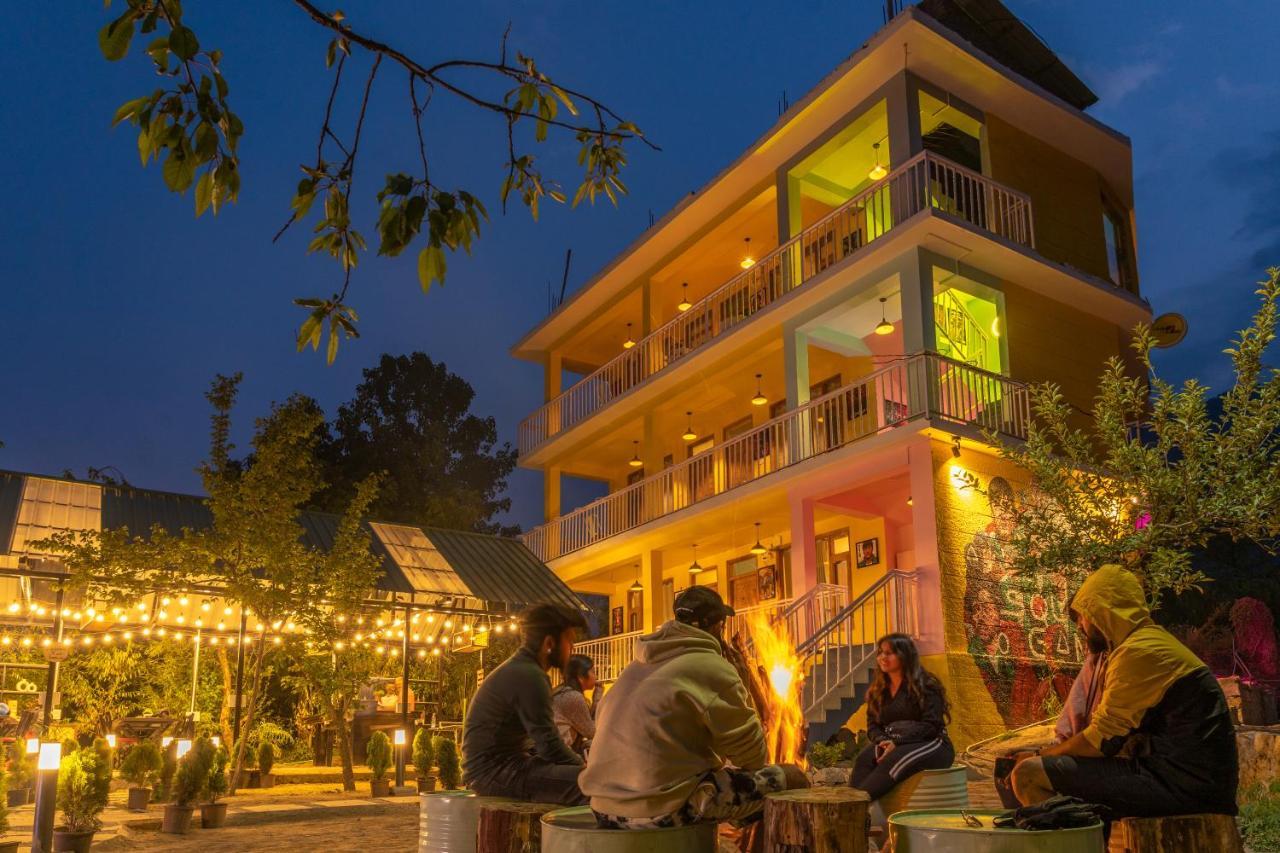 Whoopers Hostel Manali Dış mekan fotoğraf